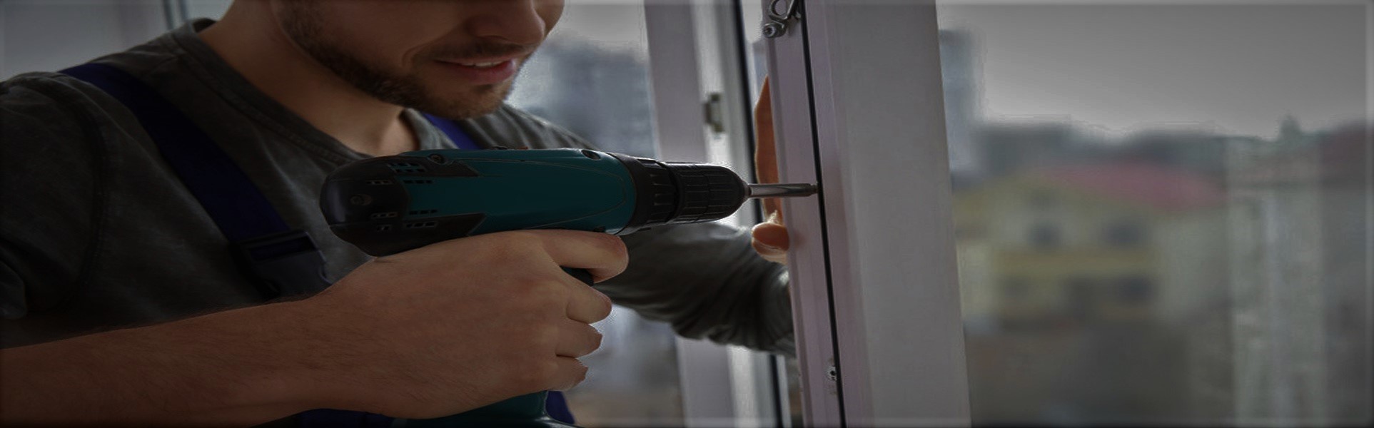 Slider, Glaziers in Bermondsey, Borough, Southwark, SE1